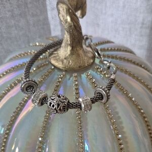 Chic Silver Love Bead Bracelet